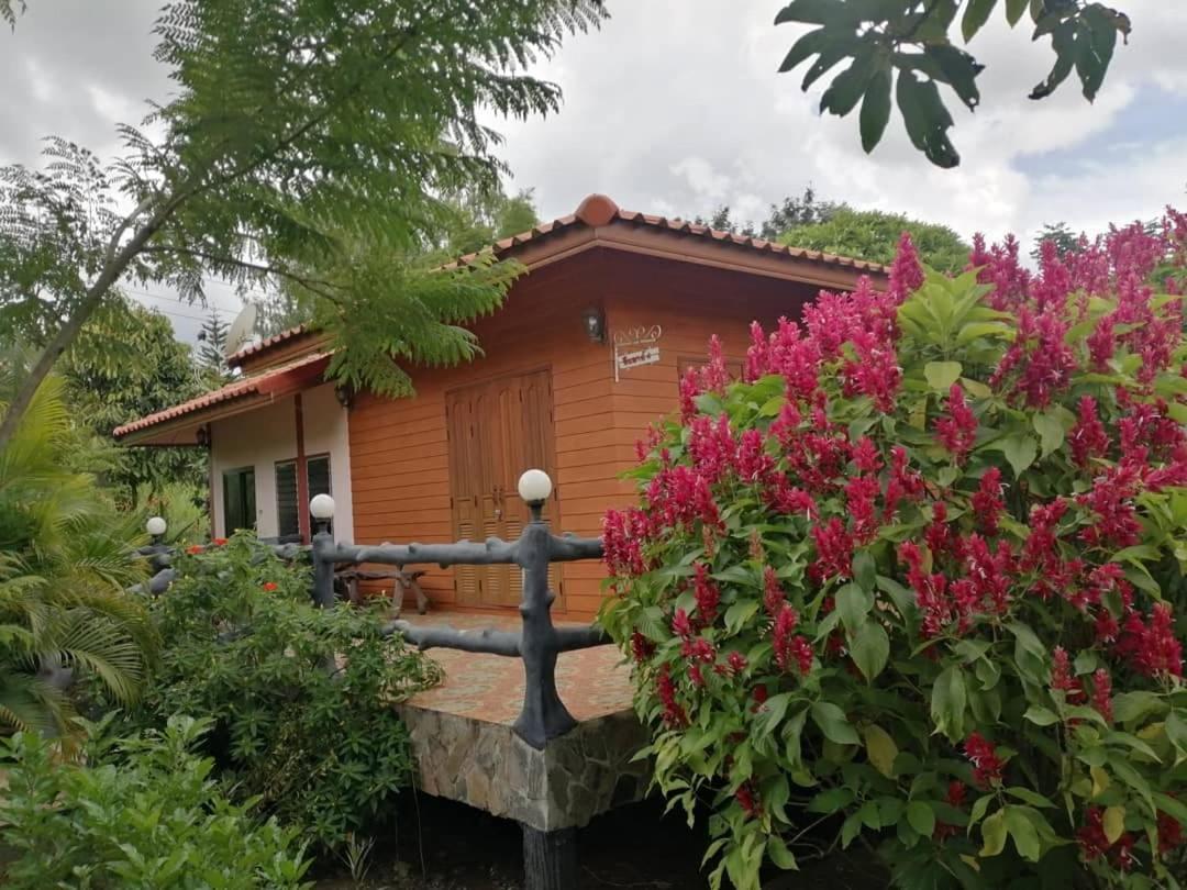 Indah Garden Hill Resort Phetchabun Eksteriør billede
